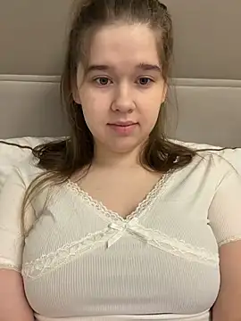 Snapshot of HornyGirlH chatting on January 16, 2026, 3:10 am HornyGirlH online show from January 16, 2026, 3:10 am