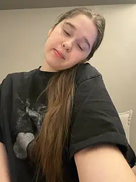 Snapshot of HornyGirlH chatting on February 14, 2026, 11:12 pm HornyGirlH online show from February 14, 2026, 11:12 pm