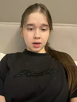 Snapshot of HornyGirlH chatting on March 2, 2026, 5:08 am HornyGirlH online show from March 2, 2026, 5:08 am