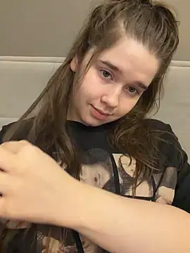 Snapshot of HornyGirlH chatting on March 28, 2026, 10:53 pm HornyGirlH online show from March 28, 2026, 10:53 pm