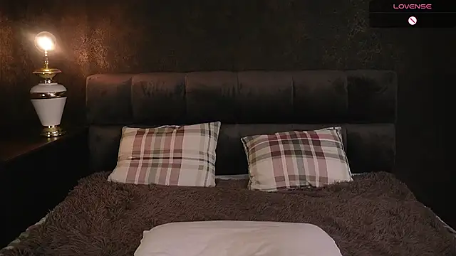 LinoAdaro online show from September 14, 2025, 4:22 am