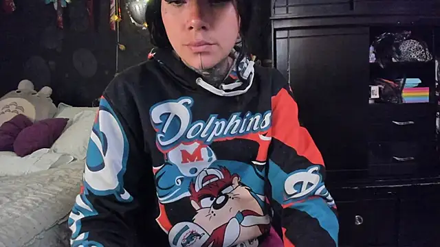 Lilmarieee online show from November 6, 2025, 8:54 pm