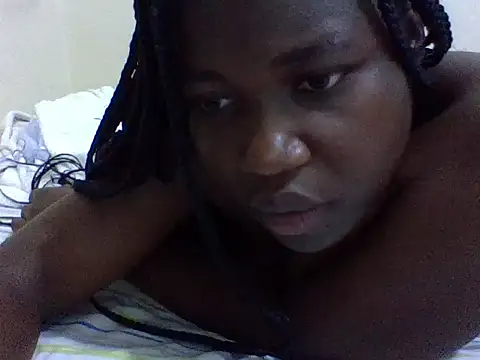 cute-marianna online show from April 19, 2026, 6:10 pm