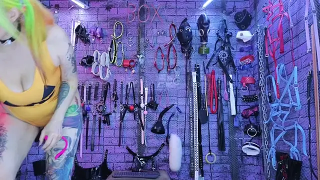 Snapshot of PANDORANEZZ chatting on January 7, 2026, 11:51 pm PANDORANEZZ online show from January 7, 2026, 11:51 pm