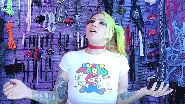 Snapshot of PANDORANEZZ chatting on January 12, 2026, 8:30 am PANDORANEZZ online show from January 12, 2026, 8:30 am