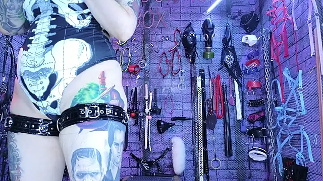 Snapshot of PANDORANEZZ chatting on January 14, 2026, 8:53 am PANDORANEZZ online show from January 14, 2026, 8:53 am