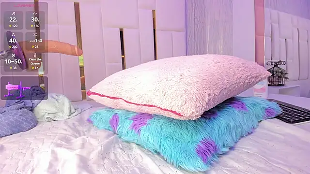 Meghan stonne  online show from October 22, 2025, 7:41 am