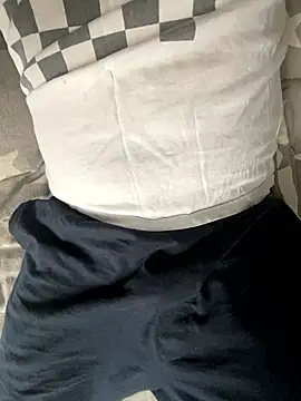 Snapshot of ThreesixtyM chatting on January 15, 2026, 12:32 pm ThreesixtyM online show from January 15, 2026, 12:32 pm