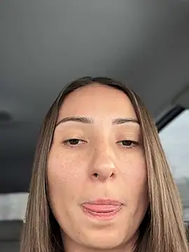 Snapshot of YOUR-KARINA chatting on January 8, 2025, 10:04 am YOUR-KARINA online show from January 8, 2025, 10:04 am