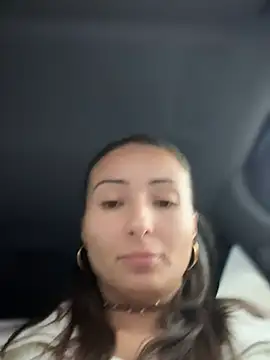 Snapshot of YOUR-KARINA chatting on February 22, 2025, 9:45 am YOUR-KARINA online show from February 22, 2025, 9:45 am