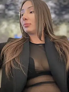 Snapshot of YOUR-KARINA chatting on February 26, 2025, 10:04 am YOUR-KARINA online show from February 26, 2025, 10:04 am