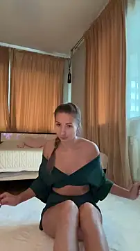 Snapshot of YOUR-KARINA chatting on November 4, 2025, 6:56 am YOUR-KARINA online show from November 4, 2025, 6:56 am