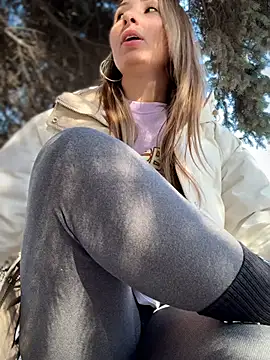 Snapshot of YOUR-KARINA chatting on February 19, 2026, 5:25 am YOUR-KARINA online show from February 19, 2026, 5:25 am