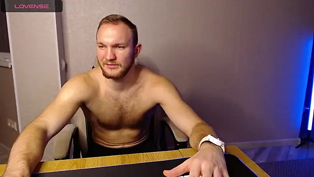 Toress1 online show from January 22, 2025, 8:06 pm