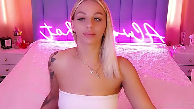 AllwaysHotJ online show from February 23, 2025, 2:07 am