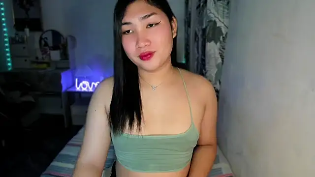 Miss Deliciousness online show from February 7, 2025, 3:41 pm