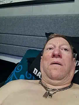 Snapshot of tomtom111111 chatting on October 12, 2025, 12:48 pm tomtom111111 online show from October 12, 2025, 12:48 pm