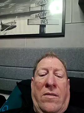 Snapshot of tomtom111111 chatting on October 15, 2025, 1:22 pm tomtom111111 online show from October 15, 2025, 1:22 pm