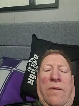 Snapshot of tomtom111111 chatting on January 9, 2026, 12:08 pm tomtom111111 online show from January 9, 2026, 12:08 pm