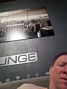 Snapshot of tomtom111111 chatting on February 19, 2026, 1:40 pm tomtom111111 online show from February 19, 2026, 1:40 pm