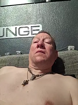 Snapshot of tomtom111111 chatting on February 22, 2026, 9:57 pm tomtom111111 online show from February 22, 2026, 9:57 pm