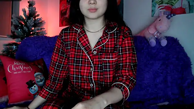 Snapshot of Lili_asian chatting on December 22, 2024, 8:03 pm Lili asian online show from December 22, 2024, 8:03 pm