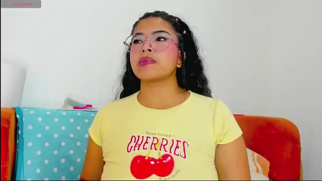 moana taylor online show from April 4, 2026, 10:46 am