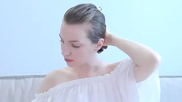 Beauty Alex online show from June 28, 2026, 2:17 am