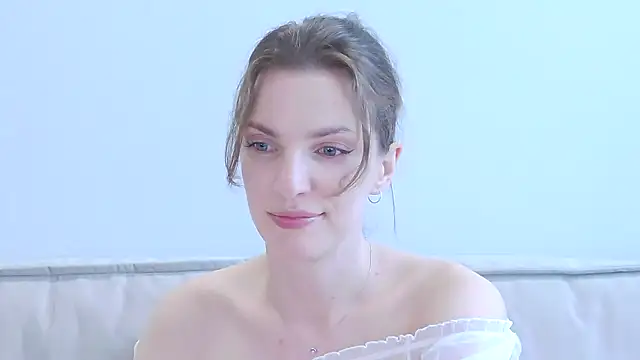 Beauty Alex online show from June 30, 2026, 2:34 am