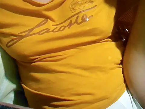 ashlylove25 online show from May 15, 2026, 10:50 pm