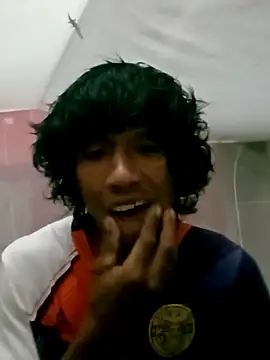 Kungsmxh online show from September 28, 2025, 3:17 pm