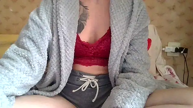 fabiolagg online show from November 27, 2025, 12:40 pm