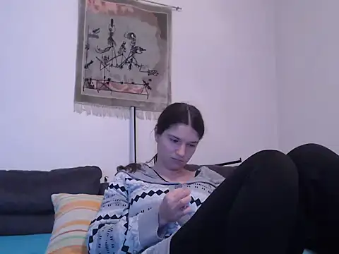 Snapshot of Geile-Luna chatting on December 18, 2025, 7:31 pm Geile-Luna online show from December 18, 2025, 7:31 pm