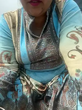 Snapshot of Preet_Kaur_69 chatting on December 25, 2024, 5:37 pm Preet Kaur 69 online show from December 25, 2024, 5:37 pm