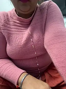 Snapshot of Preet_Kaur_69 chatting on January 2, 2025, 7:18 pm Preet Kaur 69 online show from January 2, 2025, 7:18 pm