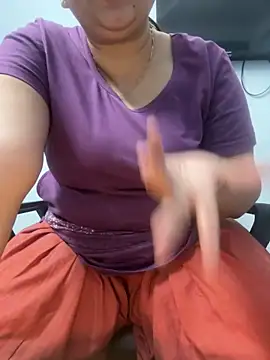Snapshot of Preet_Kaur_69 chatting on January 11, 2025, 7:16 pm Preet Kaur 69 online show from January 11, 2025, 7:16 pm