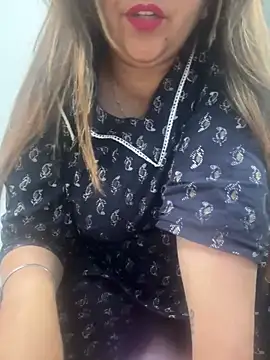 Snapshot of Preet_Kaur_69 chatting on March 5, 2025, 6:56 pm Preet Kaur 69 online show from March 5, 2025, 6:56 pm