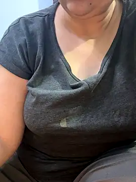 Snapshot of Preet_Kaur_69 chatting on September 19, 2025, 6:30 pm Preet Kaur 69 online show from September 19, 2025, 6:30 pm