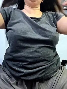 Snapshot of Preet_Kaur_69 chatting on October 26, 2025, 10:10 am Preet Kaur 69 online show from October 26, 2025, 10:10 am