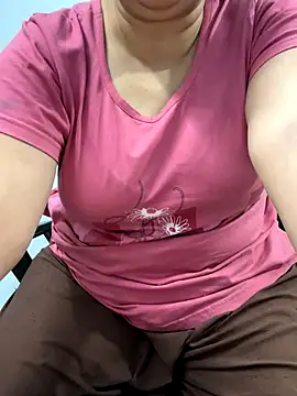 Snapshot of Preet_Kaur_69 chatting on November 30, 2025, 6:01 pm Preet Kaur 69 online show from November 30, 2025, 6:01 pm