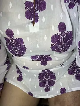 Snapshot of Preet_Kaur_69 chatting on December 21, 2025, 6:26 pm Preet Kaur 69 online show from December 21, 2025, 6:26 pm