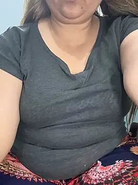 Snapshot of Preet_Kaur_69 chatting on April 14, 2026, 6:03 pm Preet Kaur 69 online show from April 14, 2026, 6:03 pm