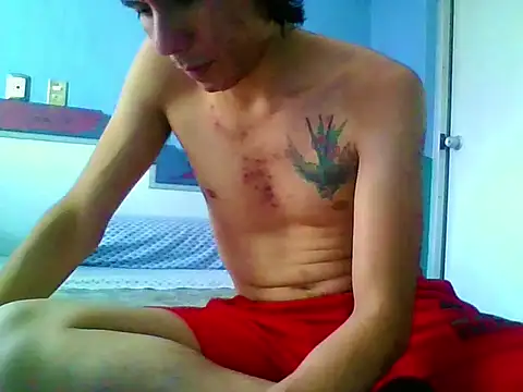 Snapshot of Latinopervs chatting on April 4, 2026, 5:54 pm Latinopervs online show from April 4, 2026, 5:54 pm