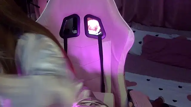 Snapshot of yourbabe_Brielle chatting on January 10, 2026, 5:37 pm yourbabe Brielle online show from January 10, 2026, 5:37 pm