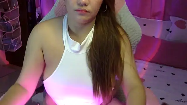 Snapshot of yourbabe_Brielle chatting on February 12, 2026, 10:27 pm yourbabe Brielle online show from February 12, 2026, 10:27 pm