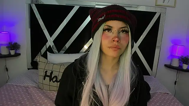 Keidy rose online show from March 22, 2025, 2:37 am