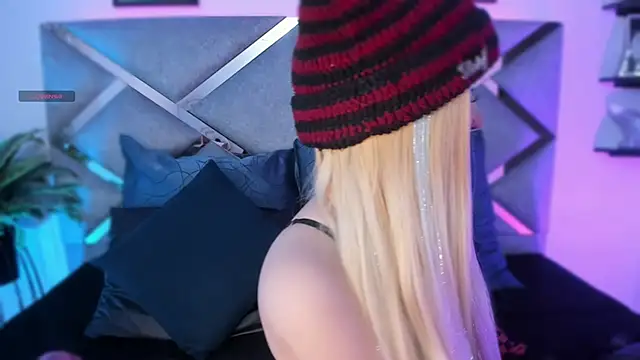 Keidy rose online show from October 10, 2025, 7:35 pm