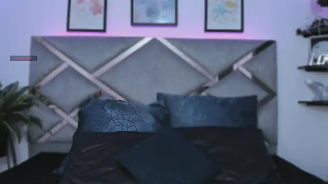 Keidy rose online show from November 17, 2025, 7:19 pm