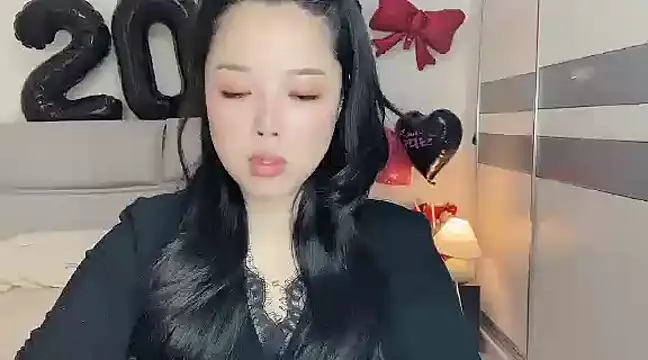 Snapshot of kk_lele chatting on January 19, 2025, 5:15 am kk lele online show from January 19, 2025, 5:15 am
