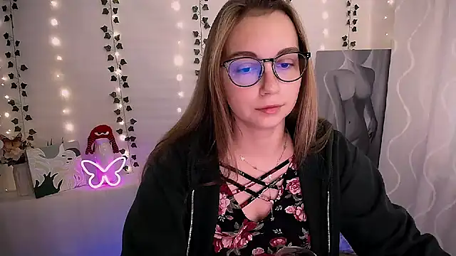 Snapshot of SweetPrincess_ chatting on October 8, 2025, 7:17 am SweetPrincess online show from October 8, 2025, 7:17 am